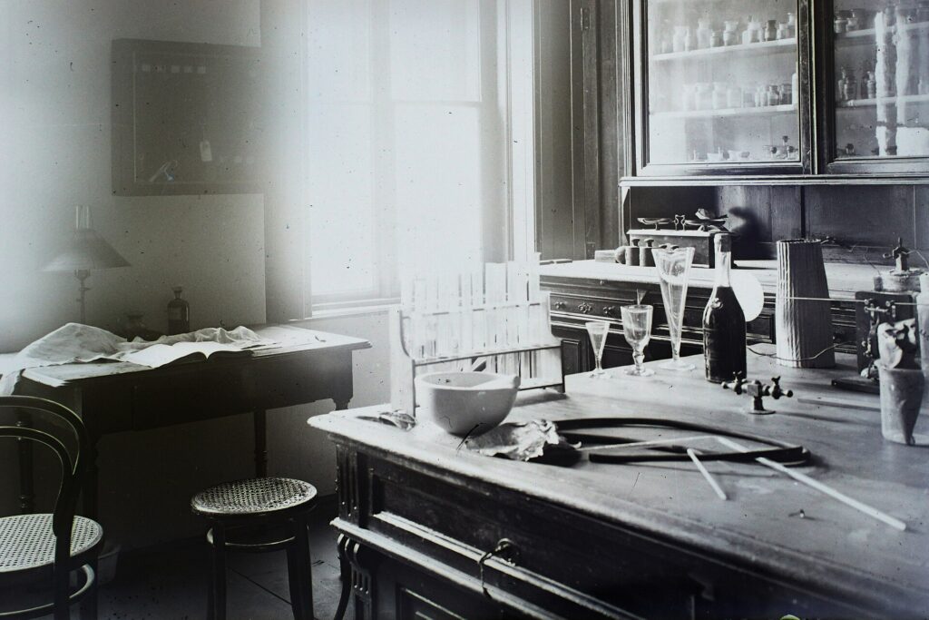 Tags: laboratory, test tube